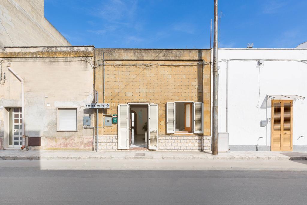 Casa Angiulina By Barbarhouse Vila San Pancrazio Salentino Exterior foto